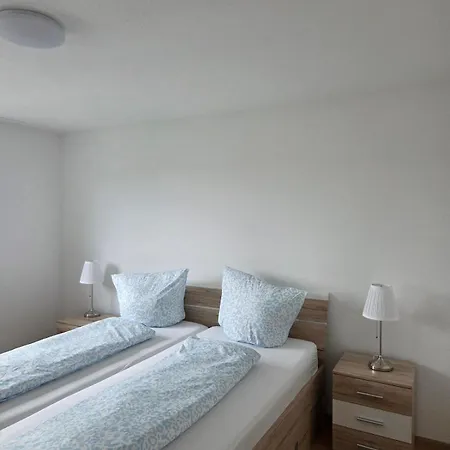 Large 4-room With Balcony And Underground Parking Апартаменты *