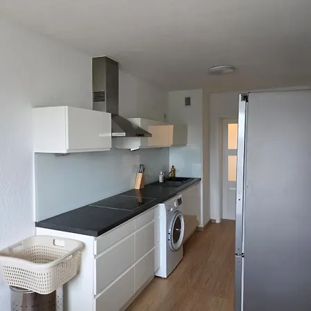 Large 4-room With Balcony And Underground Parking *