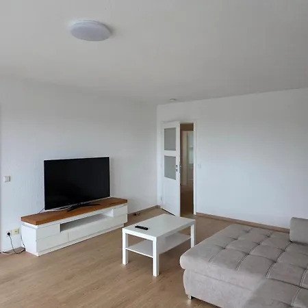 Large 4-room With Balcony And Underground Parking *