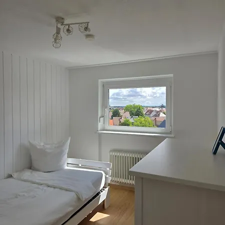 Large 4-room With Balcony And Underground Parking * Райнштеттен