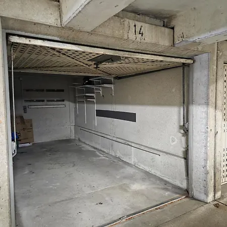 Large 4-room With Balcony And Underground Parking *